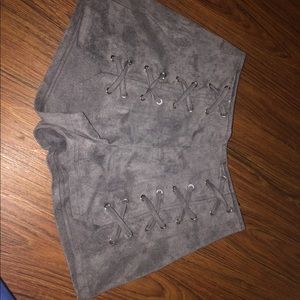 Velvet shorts